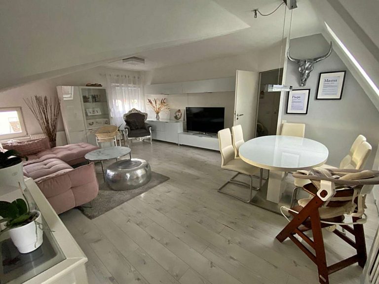 Wohn- und Essbereich