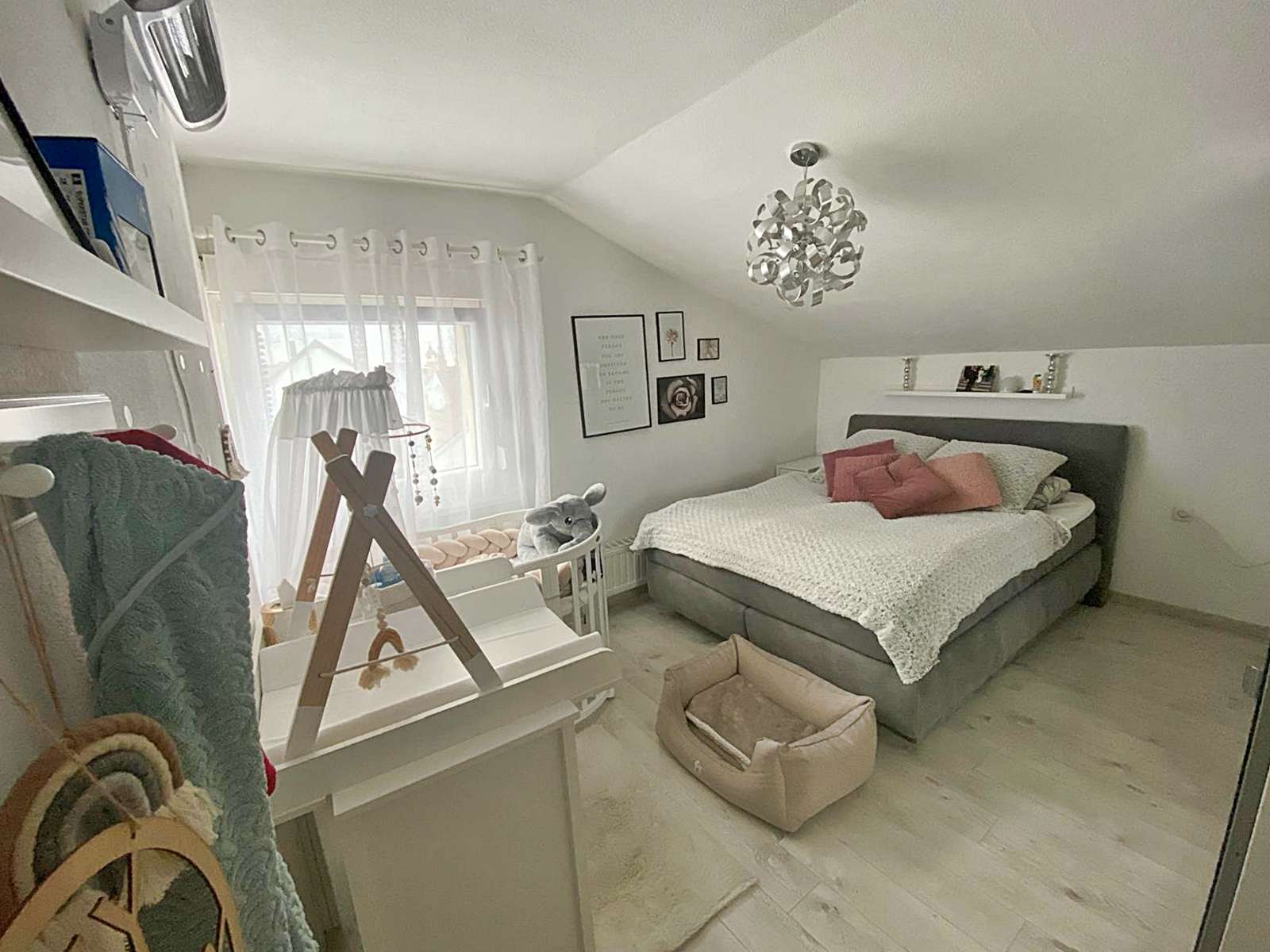 Schlafzimmer