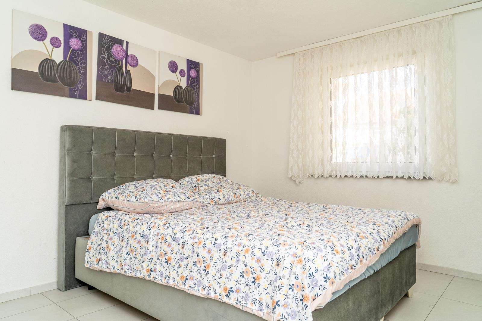 Schlafzimmer (1)