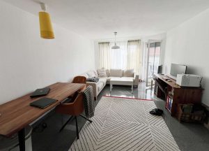 Wohn- und Essbereich (1)