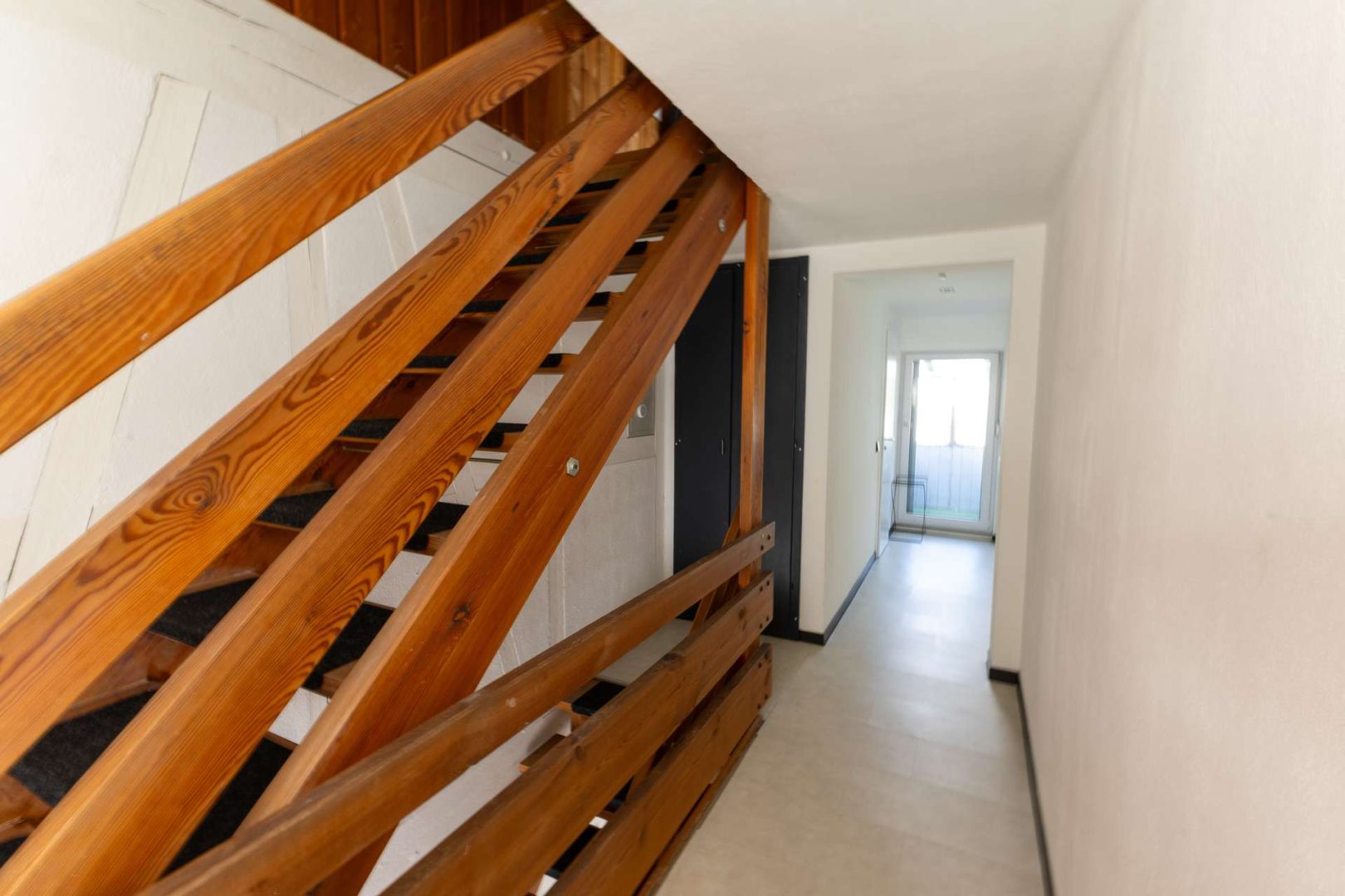 DHH2: Treppenhaus/Flur